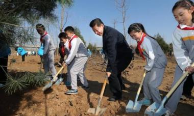 习近平：把建设美丽中国化为人民自觉行动