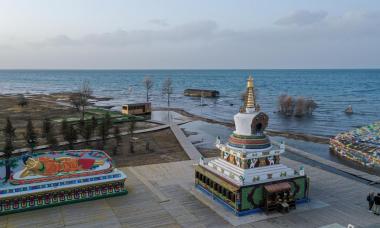 青海湖：生态与旅游比翼齐飞